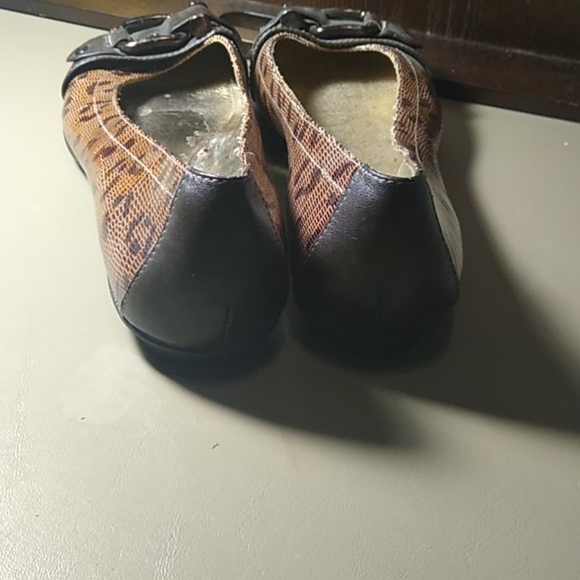 Soffi - Picture 2 of 5